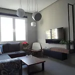 Aerial Nest *